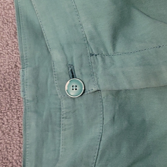 David Mayer Naman Linen Bermuda Shorts - Picture 3 of 10